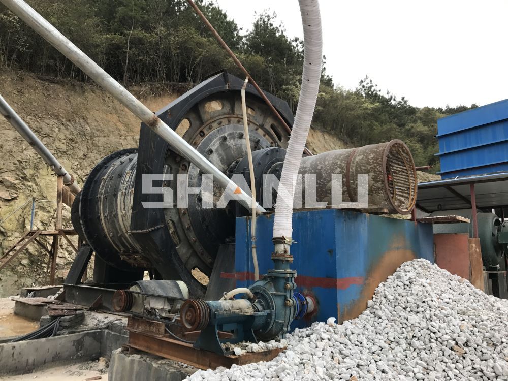 石英砂湿法棒磨机是什么
